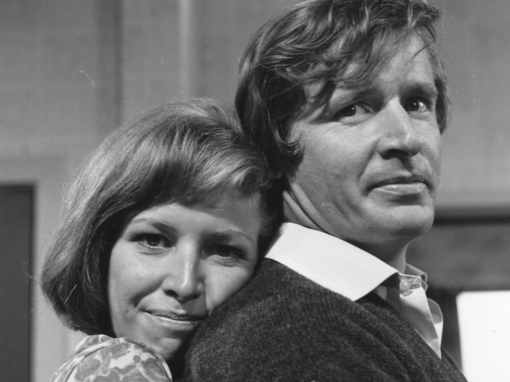 Actors William Roache and Anne Reid who play Ken and Valerie Barlow in the English television soap opera 'Coronation Street'.