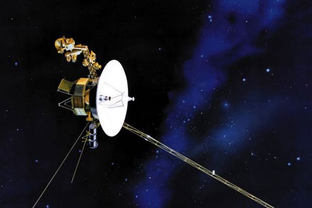 The paper raises the question of whether alien races could have used the gravity of stars to “slingshot” probes in order to gain speed: a technique humans already use for probes, such as the Voyager. 