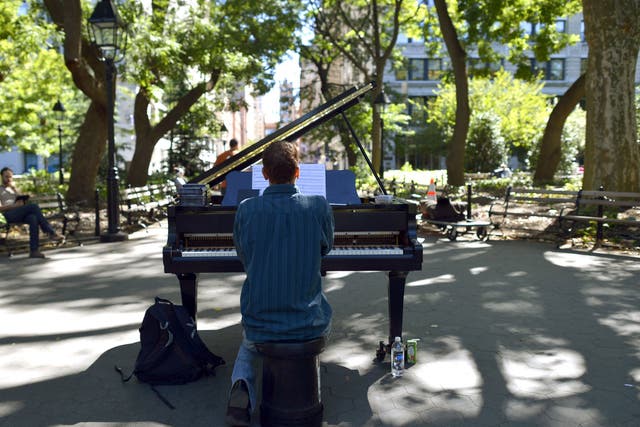 Piano man: music practice in Washington Square