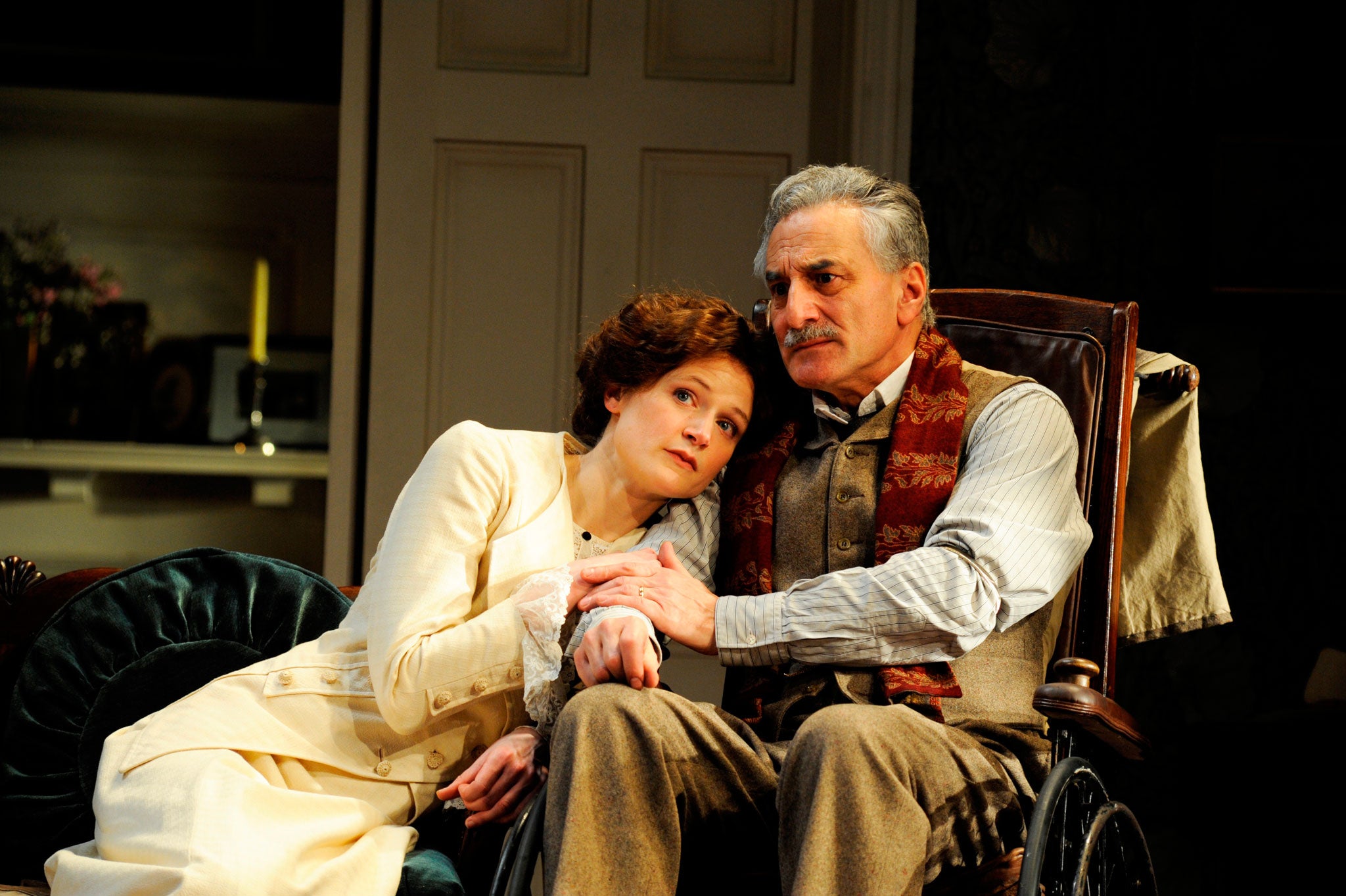 Naomi Frederick and Henry Goodman star in The Winslow Boy