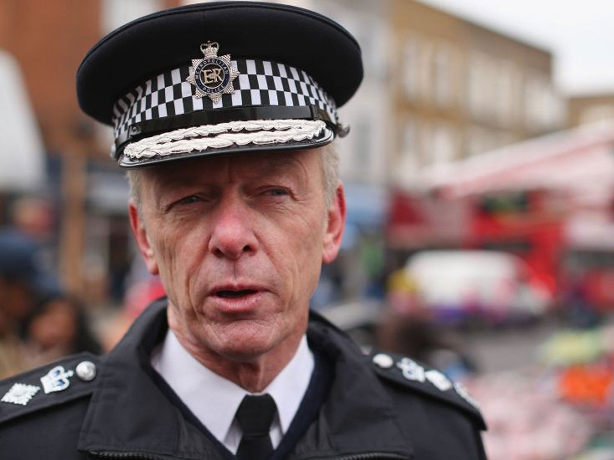 Sir Bernard Hogan-Howe, the Metropolitan Police Commissioner, has called for higher penalties for drivers who use their mobile phone at the wheel