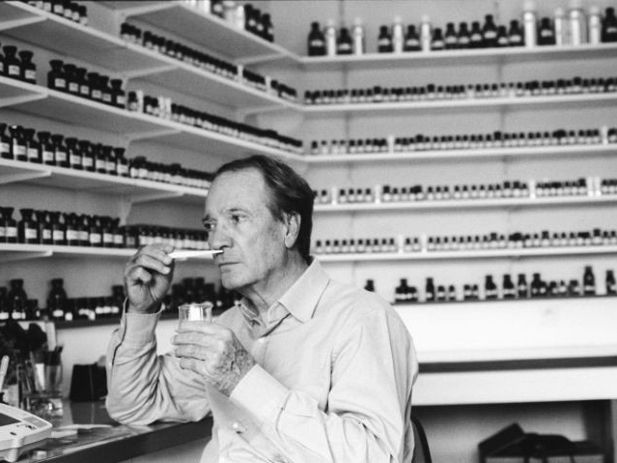 Artisan perfumers on the scent of a Artisan perfumers on the scent of a