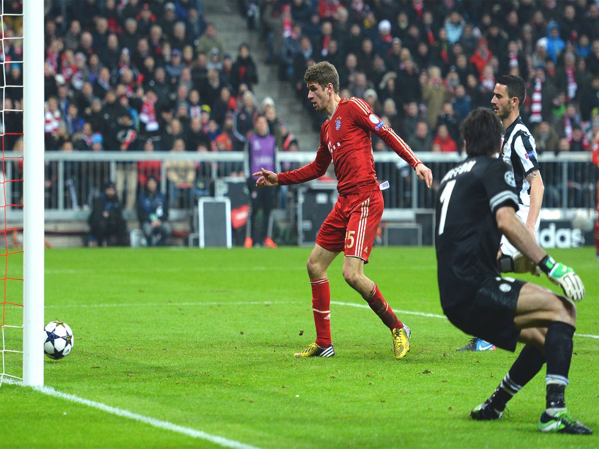 Football Benchmark - Juventus FC vs FC Bayern Munich: A clear winner in the  off-pitch match