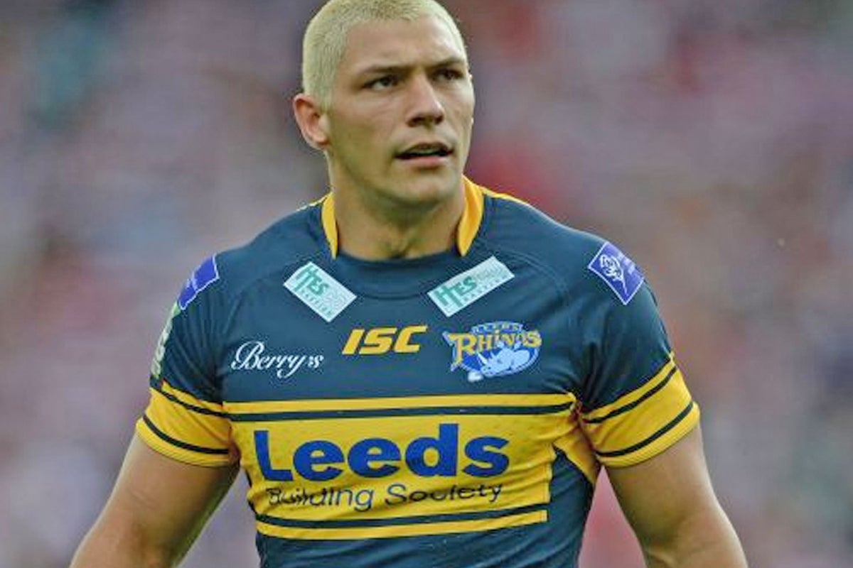 Round-up: Ryan Hall's amazing double carries depleted Leeds home | The ...