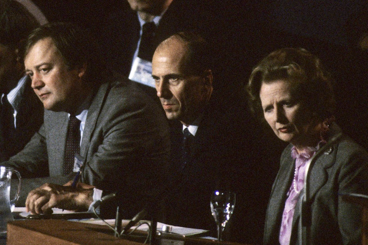 https://static.independent.co.uk/s3fs-public/thumbnails/image/2013/04/09/10/clarke-thatcher.jpg?width=1200&height=800&crop=1200:800
