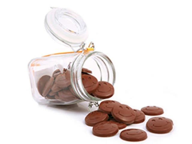 Thorntons has recalled its three varieties of its 'Smiles' jars after loose pieces of glass were found amongst the chocolate contents
