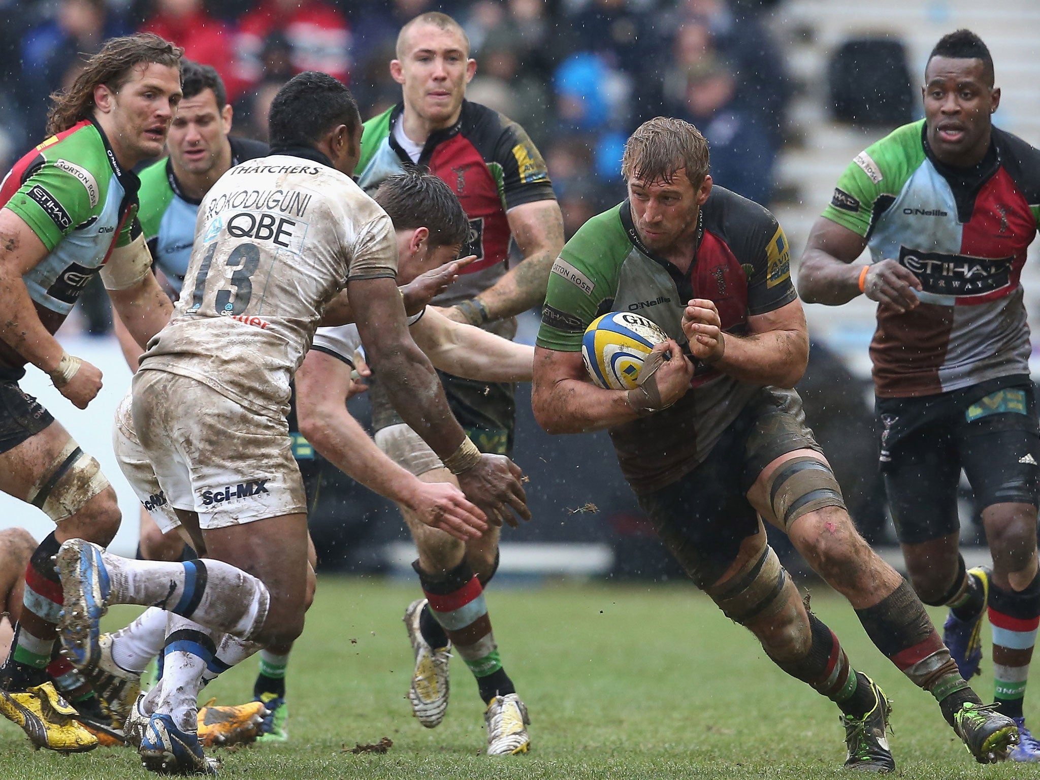 Fully charged: The Harlequins captain Chris Robshaw leads by example against Bath at The Stoop