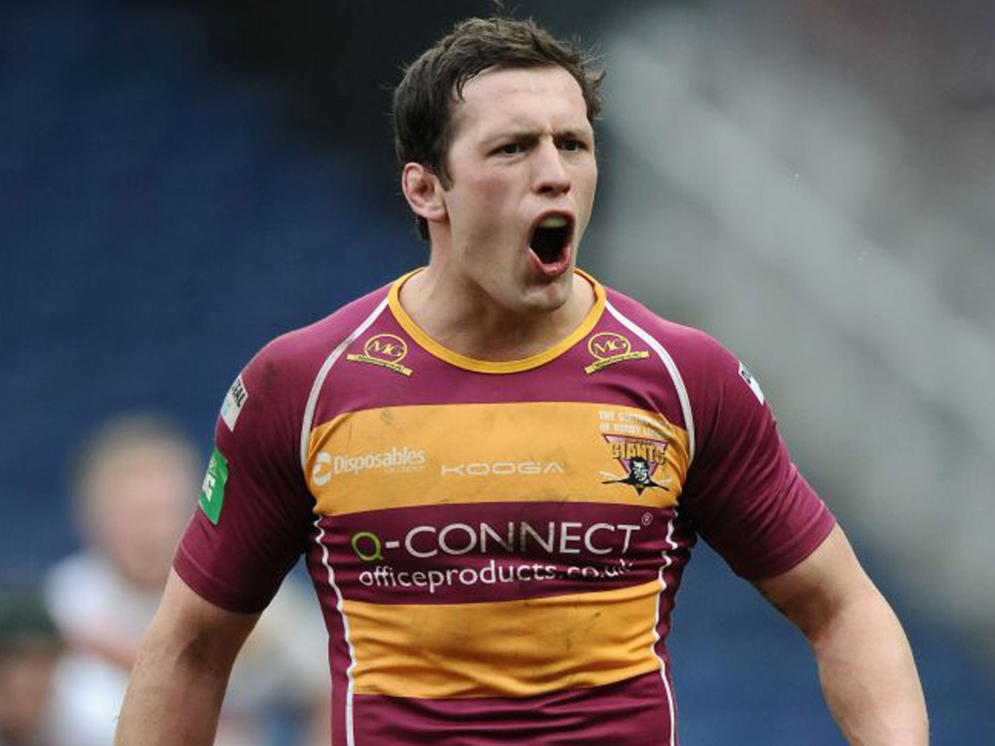 Shaun Lunt scored two tries for Huddersfield against Hull KR