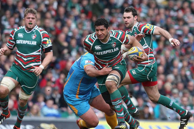 Steve Mafi of Leicester charges upfield during the Aviva Premiership match between Leicester Tigers and London Wasps 