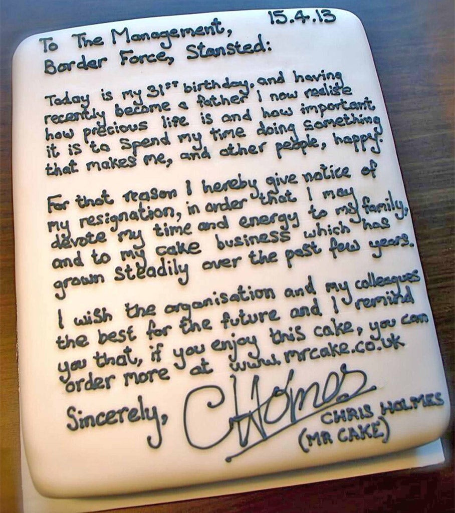 A picture of Chris Holmes' resignation cake was posted on twitter