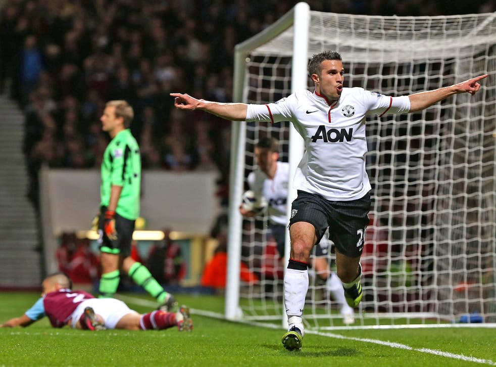 Robin van Persie salvaged a point for Manchester United