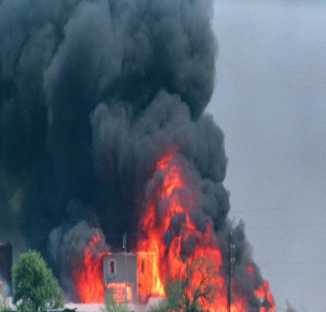 Texas explosion: Apocalypse returns 20 years later to site of deadly raid  on messianic sect holed up in Waco, The Independent