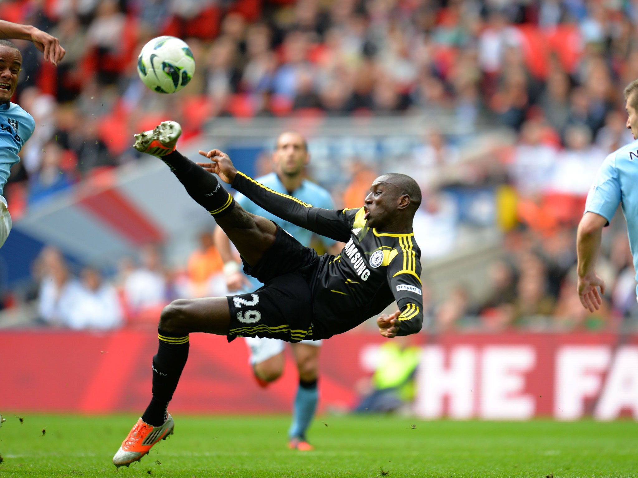 Demba Ba scores with a sublime finish against Manchester City