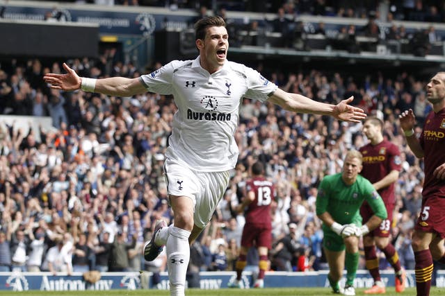 Gareth Bale celebrates his goal for Tottenham