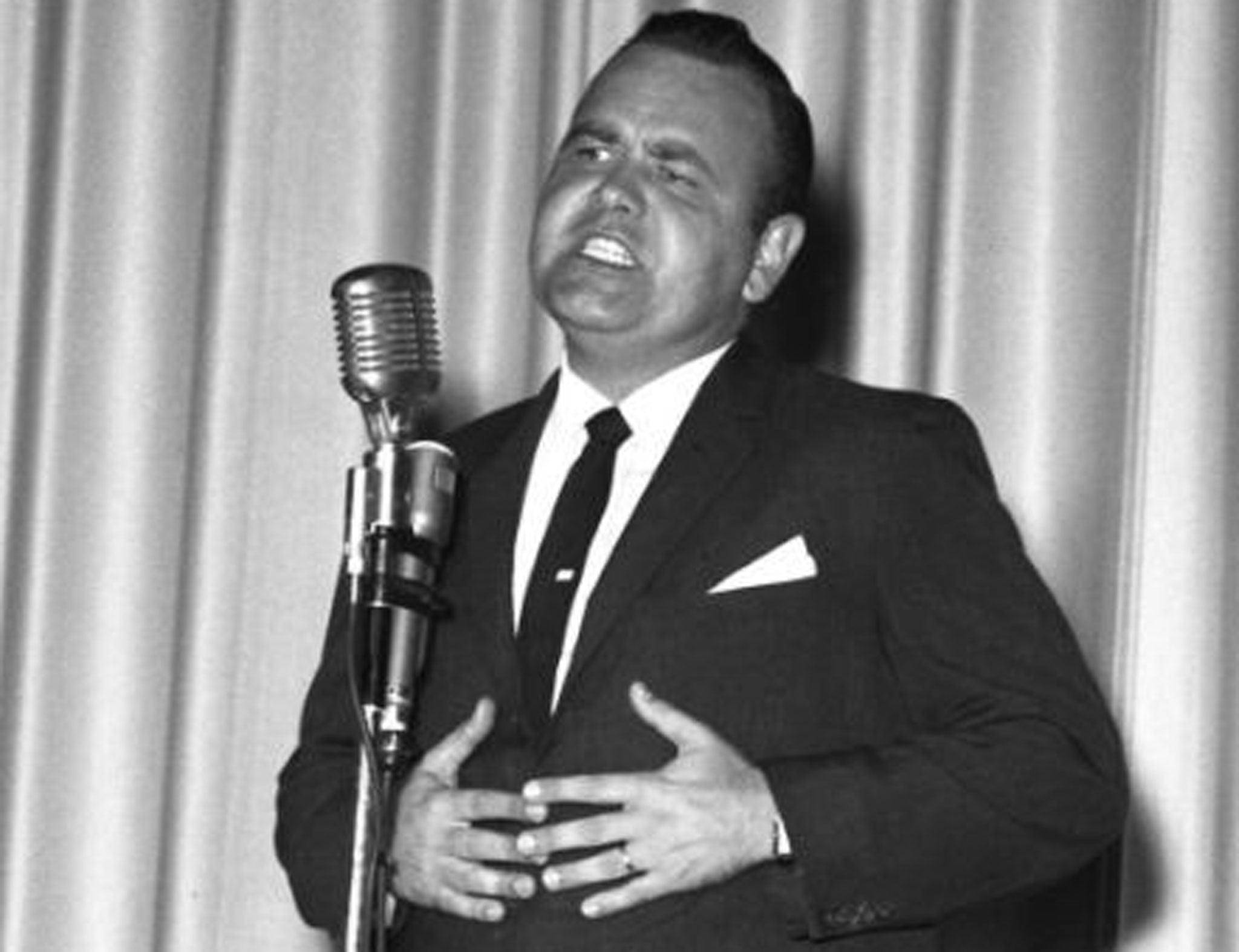 Jonathan Winters: Comedian who inspired Carrey and Williams