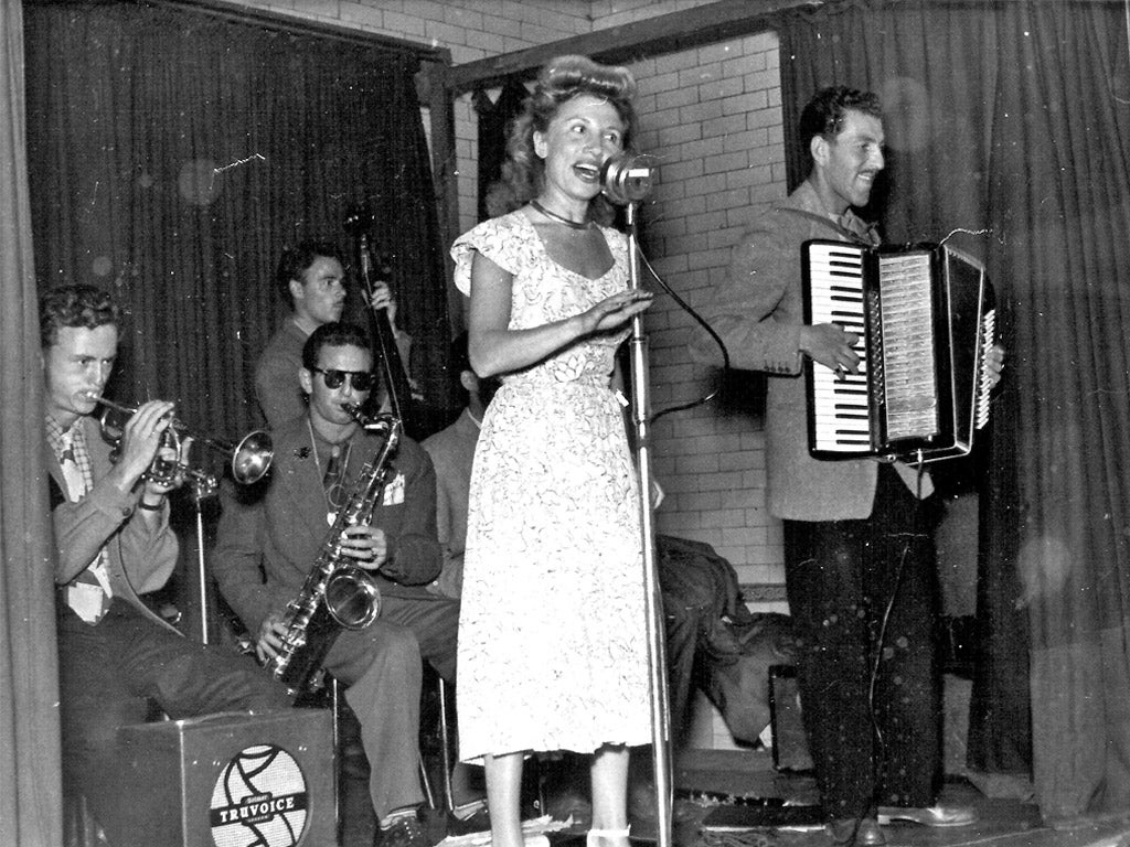 Devon on vocals, with her husband Tito Burns on accordion