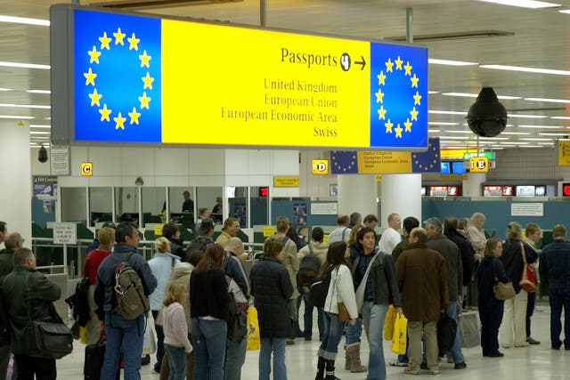 UK immigration queue for members of the EU