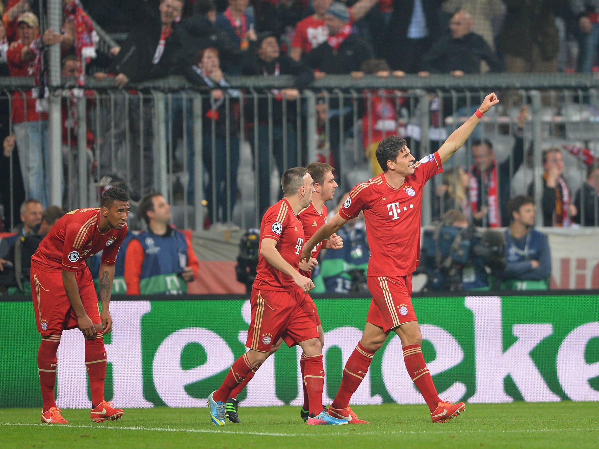Mario Gomez celebrates his goal in Bayern's 4-0 win over Barcelona