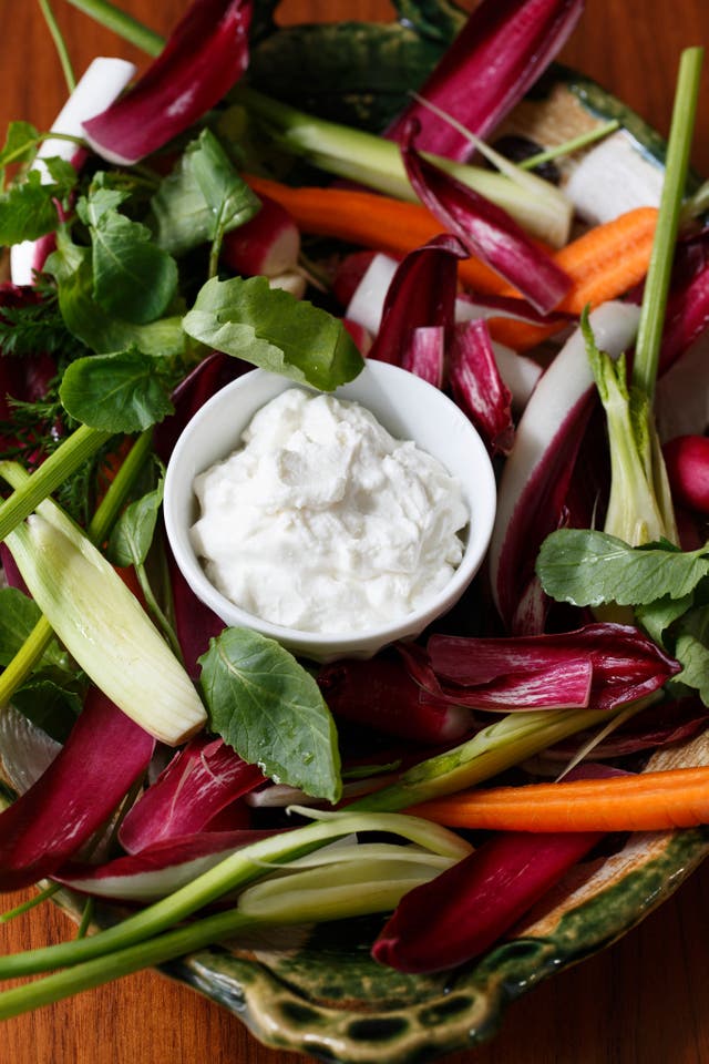 Raw vegetables with goat's curd