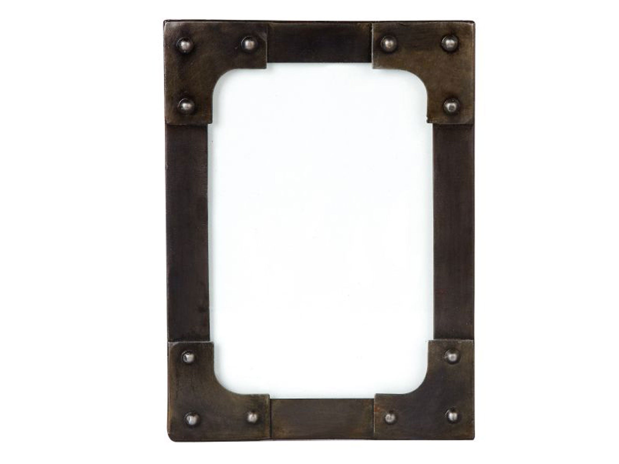 <p>This rivet metal picture
frame from B&amp;Q has an undeniably industrial aesthetic. Colours rivet metal frame, from £12.98</p>