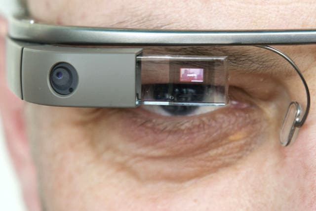 Google Glasses will make suggestions based on what you’re seeing