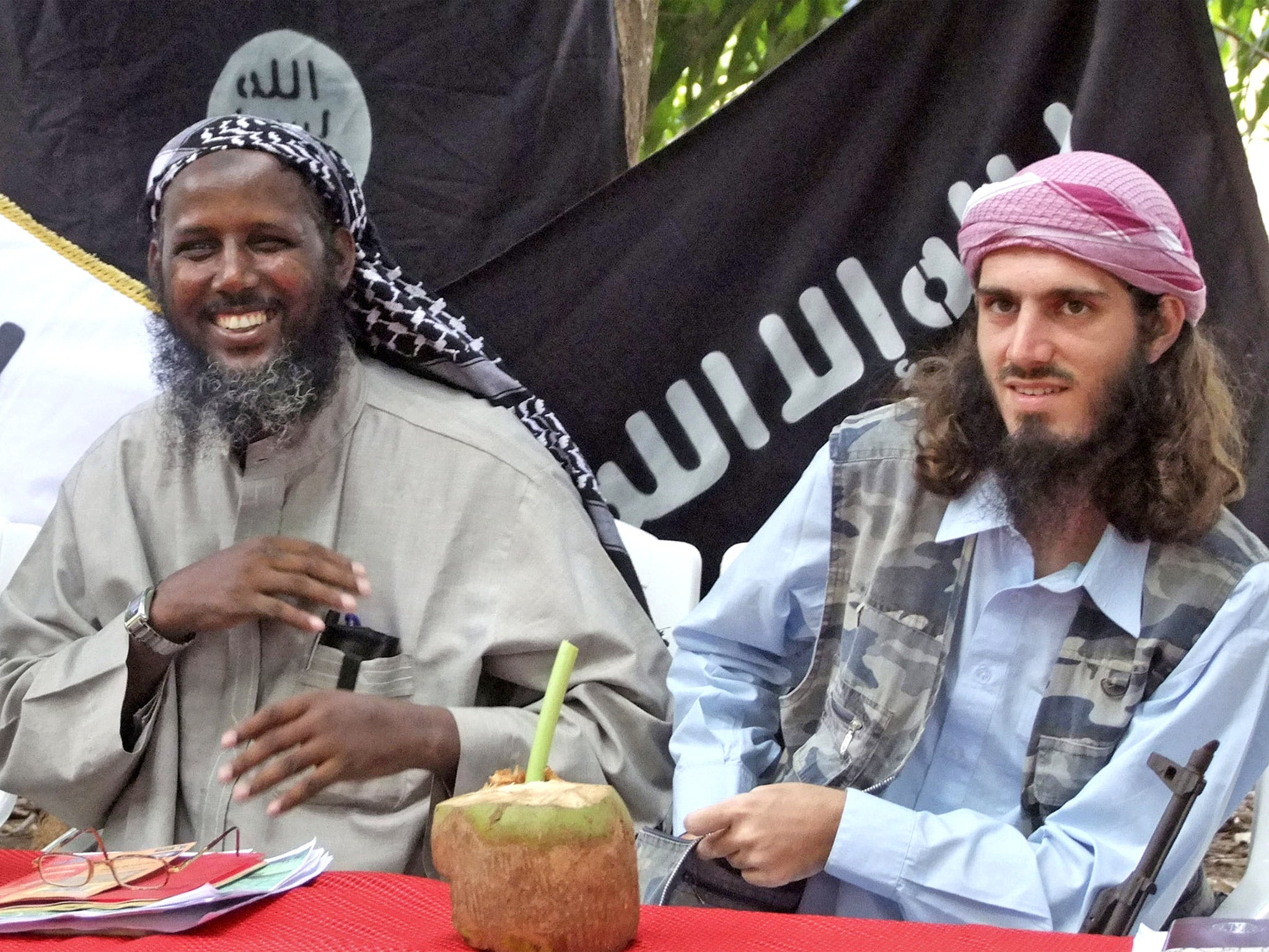 Al-Shabaab’s deputy, Sheik Mukhtar Robow, and Omar Hammami