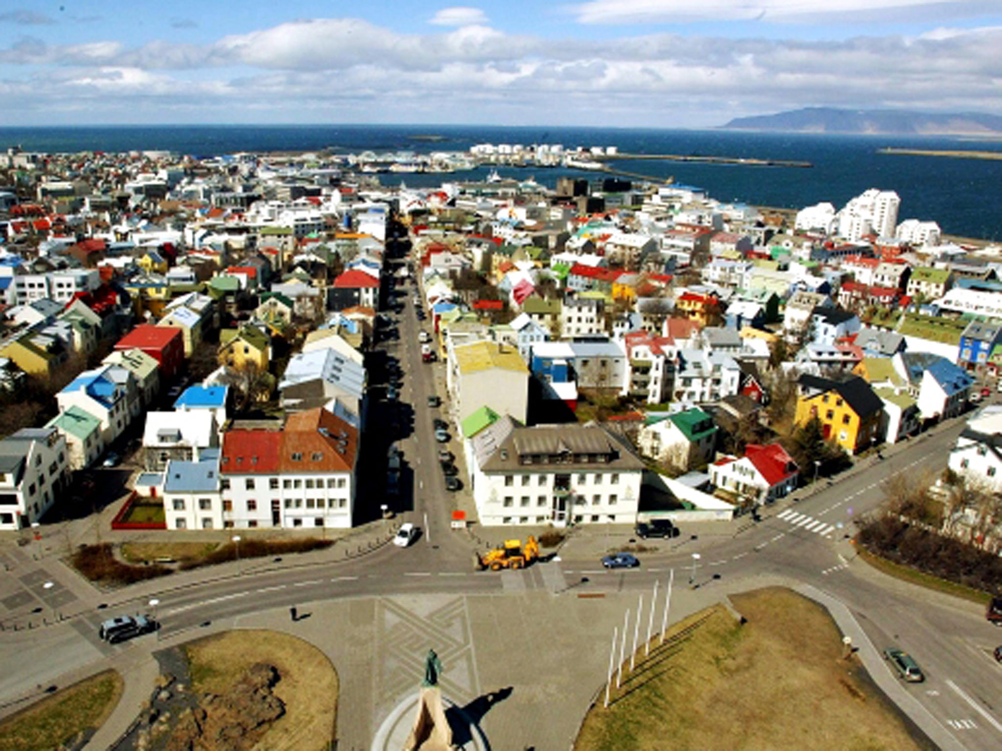 Take the plunge in Iceland's capital