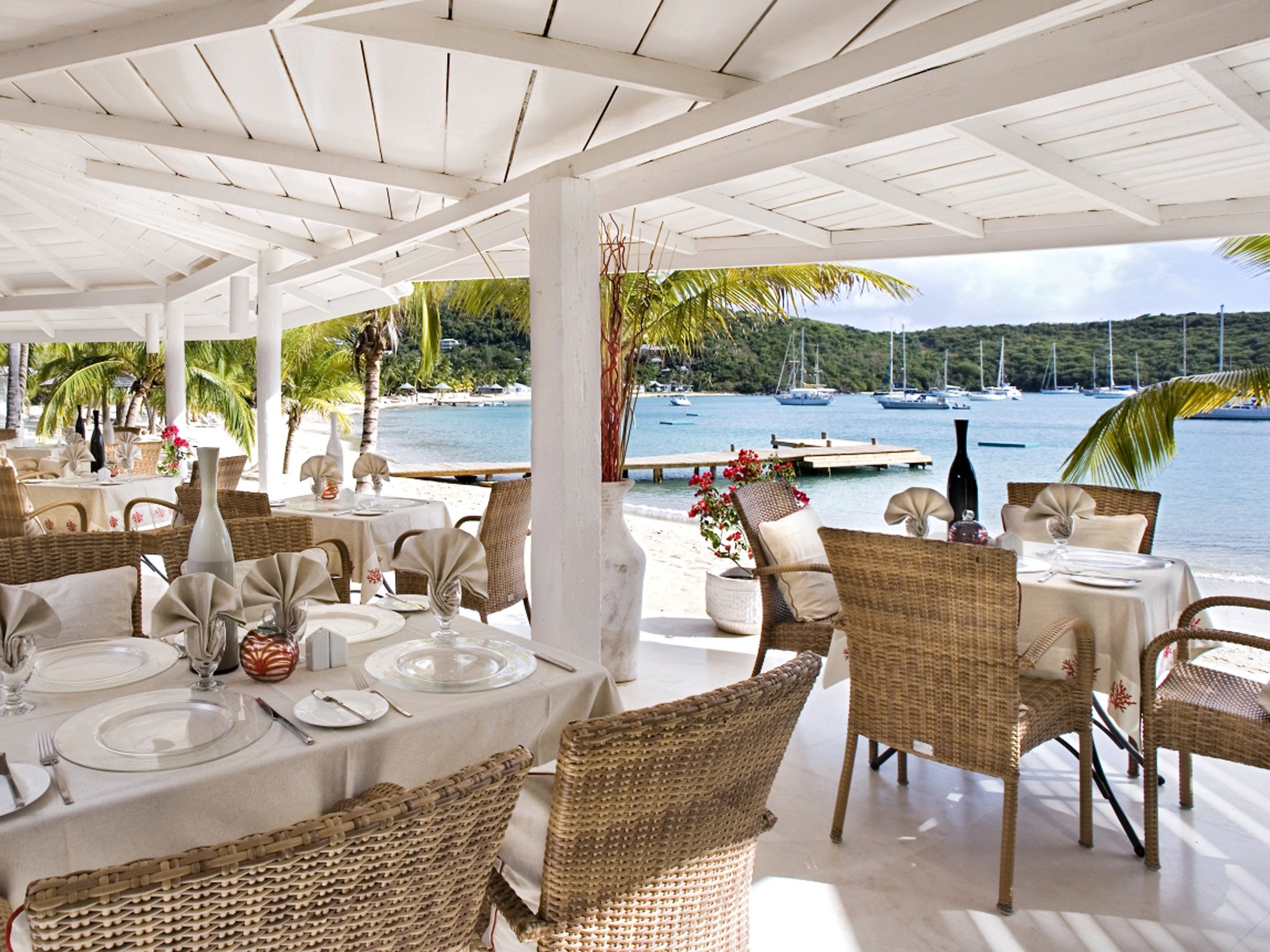 Lunch with a view: beach restaurant
