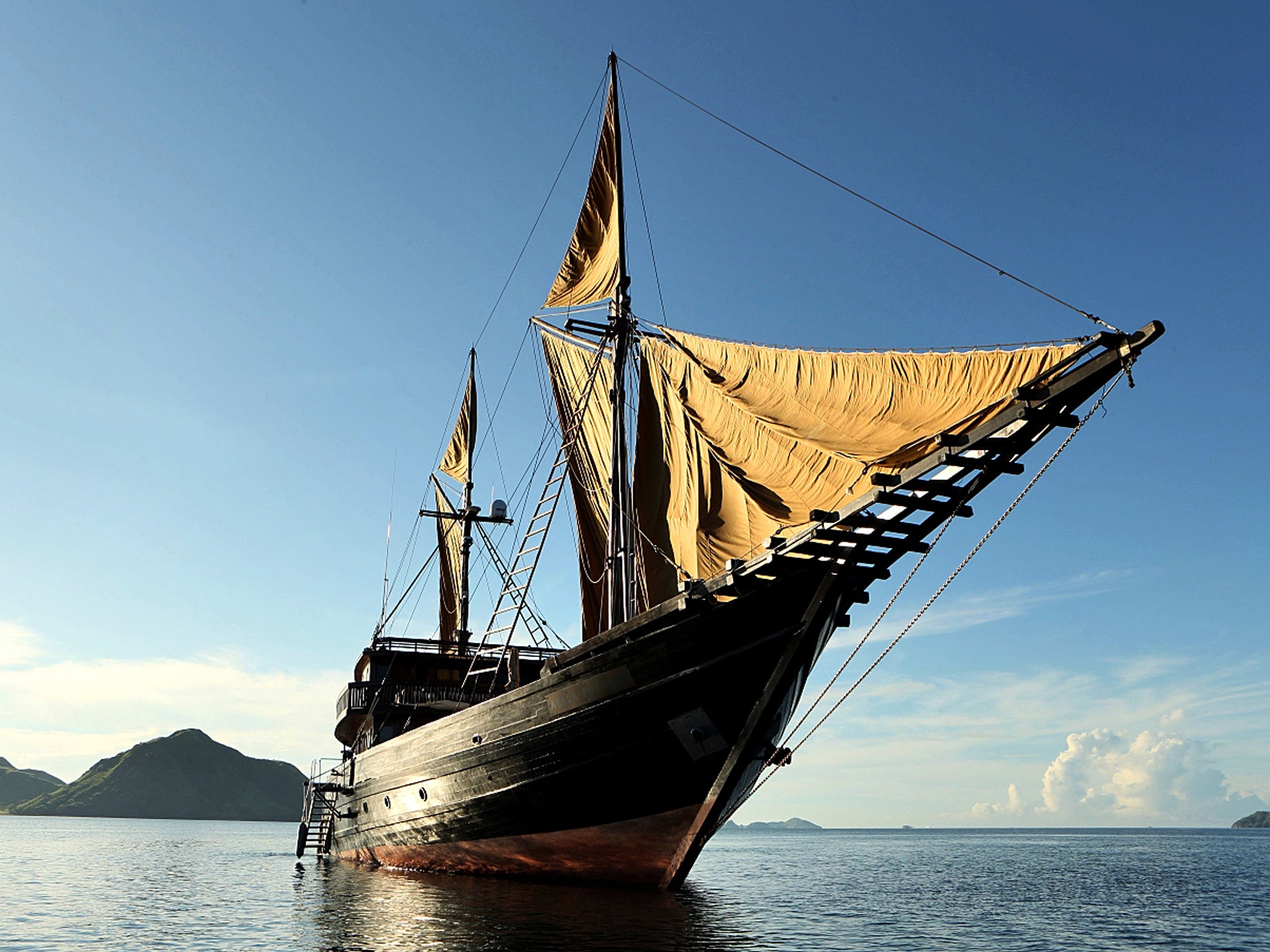 Big phinisi 2024 sailing ship mahogany ship