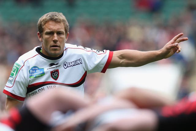 The former Wales captain Jonathan Davies says taking Jonny Wilkinson on the British and Irish Lions tour would have been a backward step