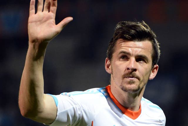 The French Football Federation has given Marseille midfielder Joey Barton a two game suspended ban for insulting Paris Saint-Germain defender Thiago Silva on Twitter