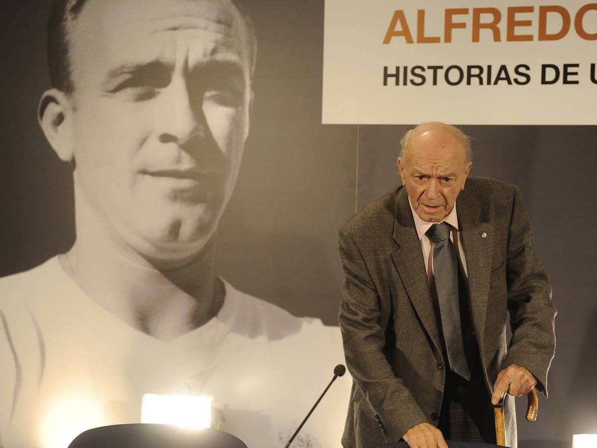 Children of Alfredo Di Stefano file injunction to stop Real Madrid