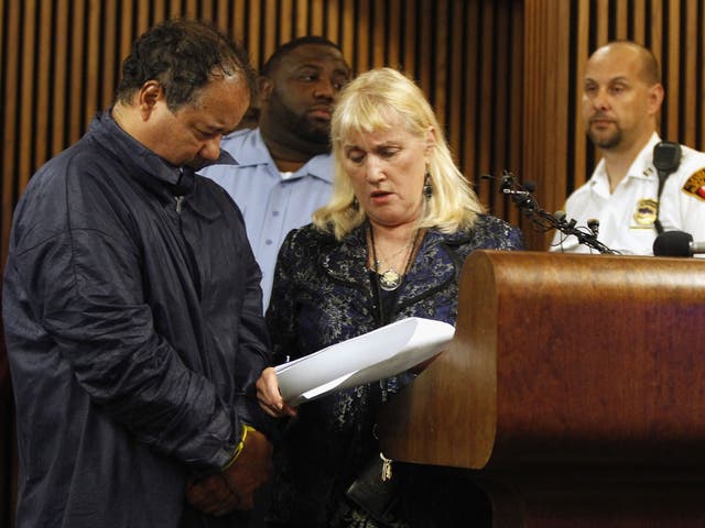 Ariel Castro is arraigned at Cleveland Municipal Court in front of judge Lauren Moore