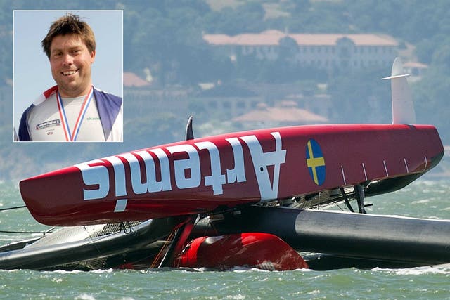 Double Olympic medallist Andrew 'Bart' Simpson has been killed in a training accident on the Swedish America's Cup challenger Artemis
