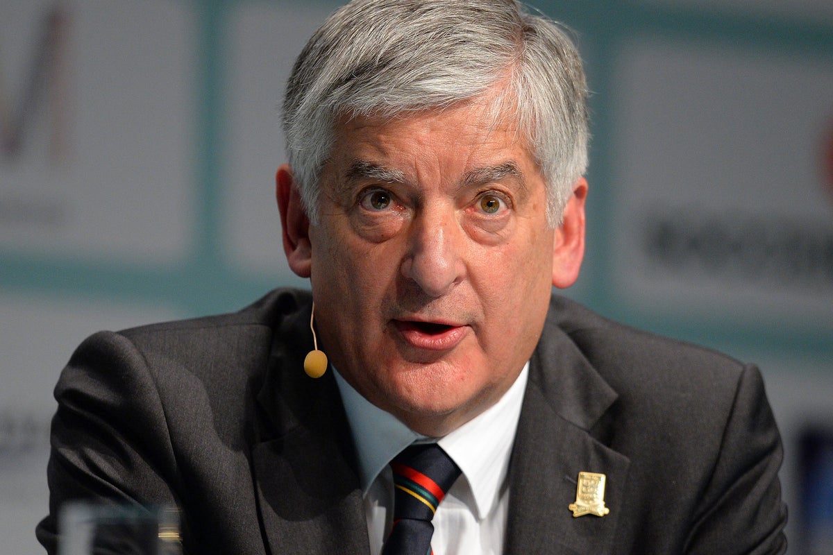 Ex-Man City chairman says club must be given ‘drastic’ punishment if financial charges appeal fails