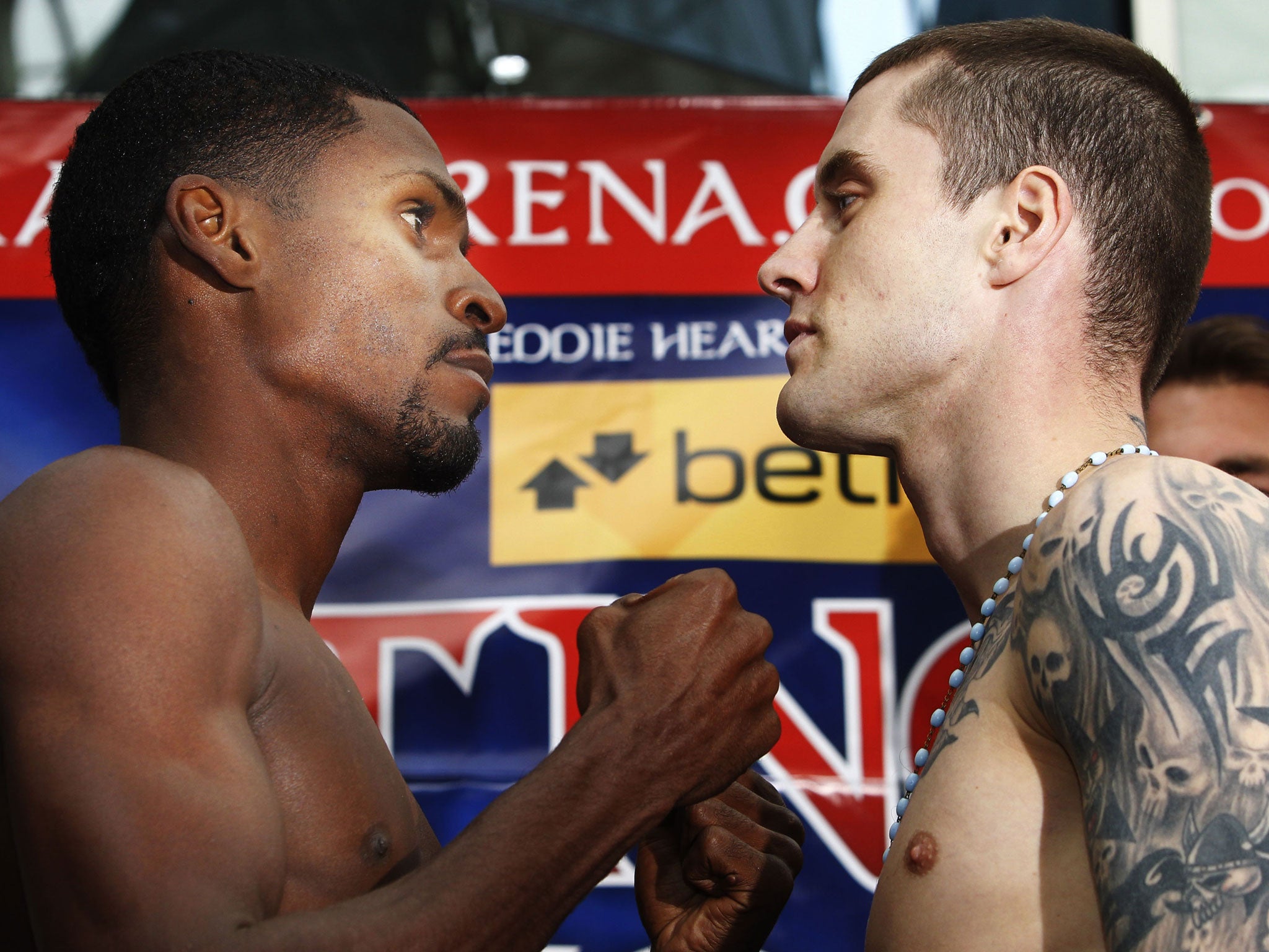Ricky Burns (right) and Jose Gonzalez go face to face at the weigh-in in Glasgow