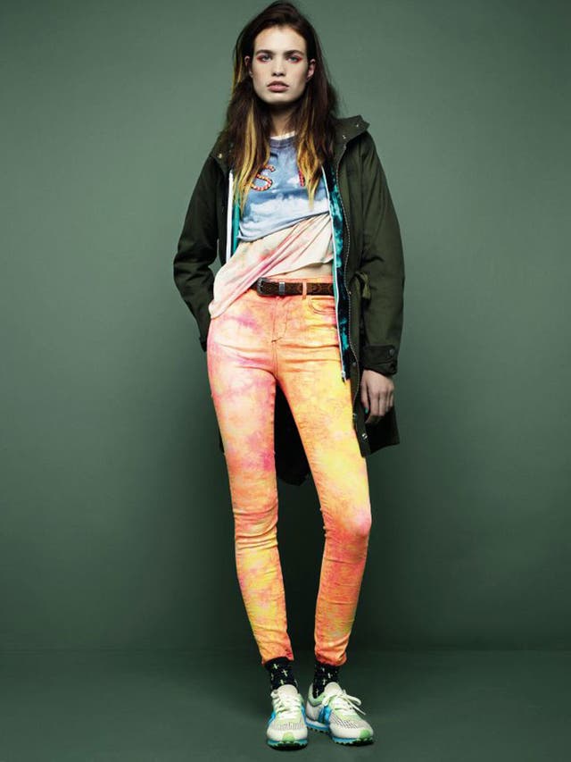 Model wears jeans £45 <a href="http://www.topshop.com" target="_blank">topshop.com</a>