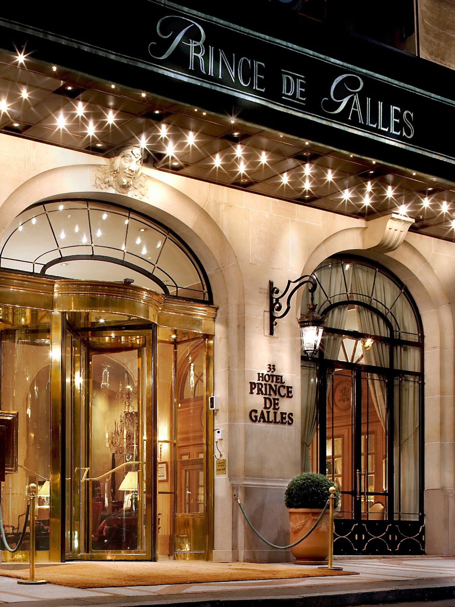 Starwood has just unveiled the renovated Prince de Galles on Avenue George V in Paris