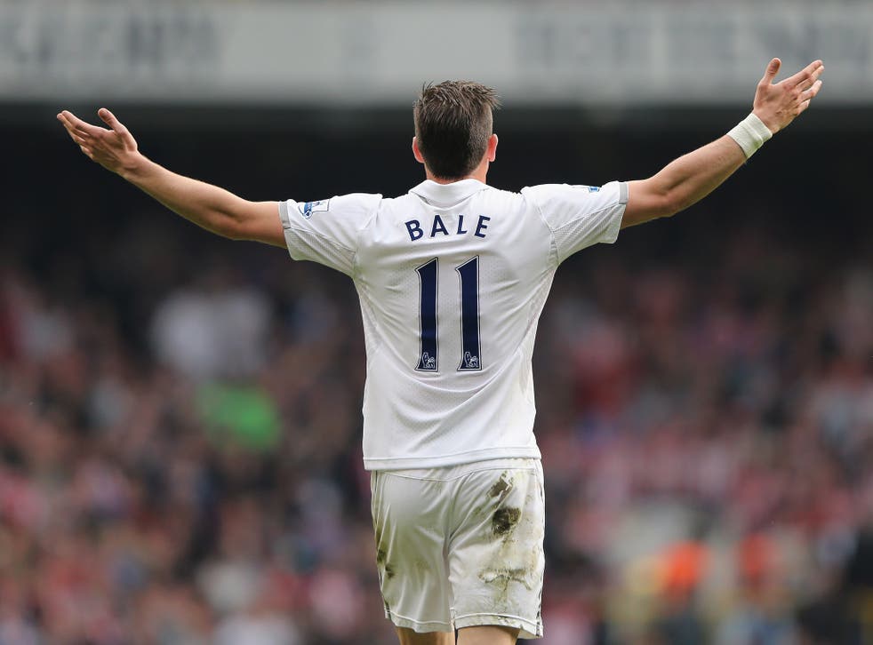 Gareth Bale celebrates his winner against Sunderland