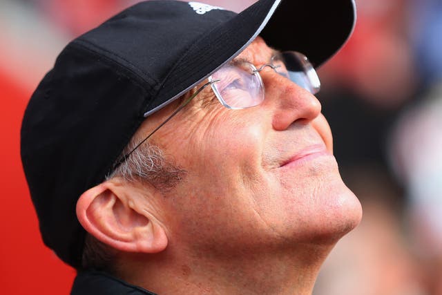 Tony Pulis stares to the heavens before the kick-off of Southampton v Stoke