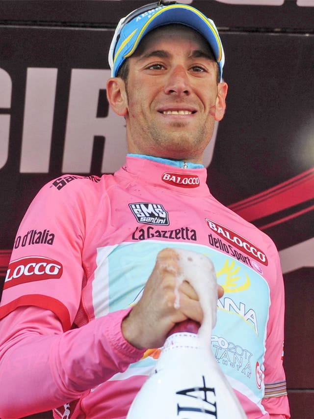 Italy’s Vincenzo Nibali kept the overall lead in the Giro d’Italia