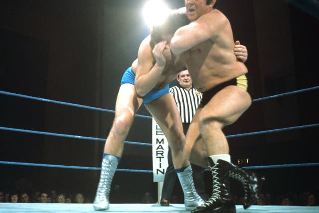 Mick McManus gets to grips with an opponent