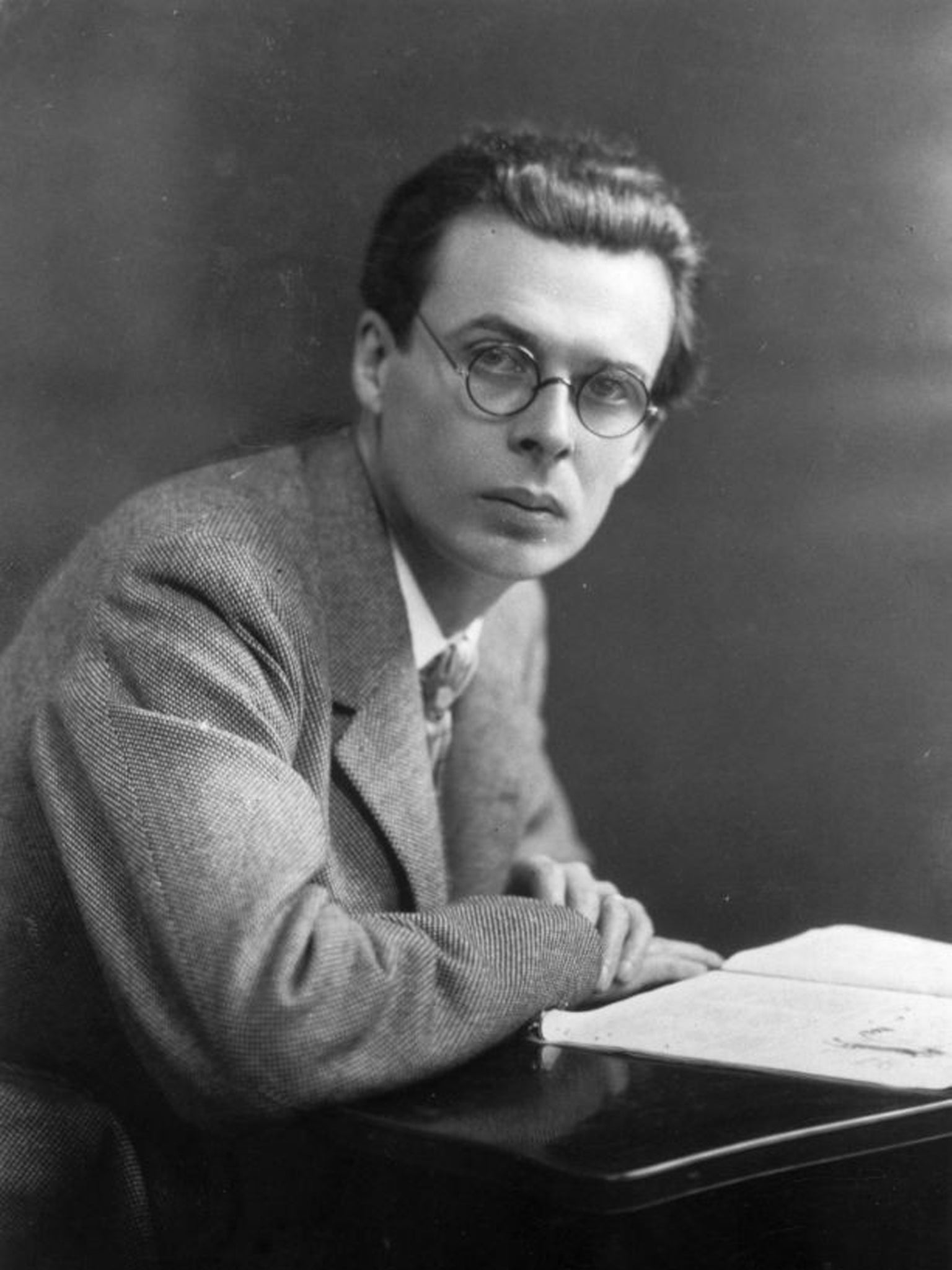 aldous huxley ile ilgili görsel sonucu