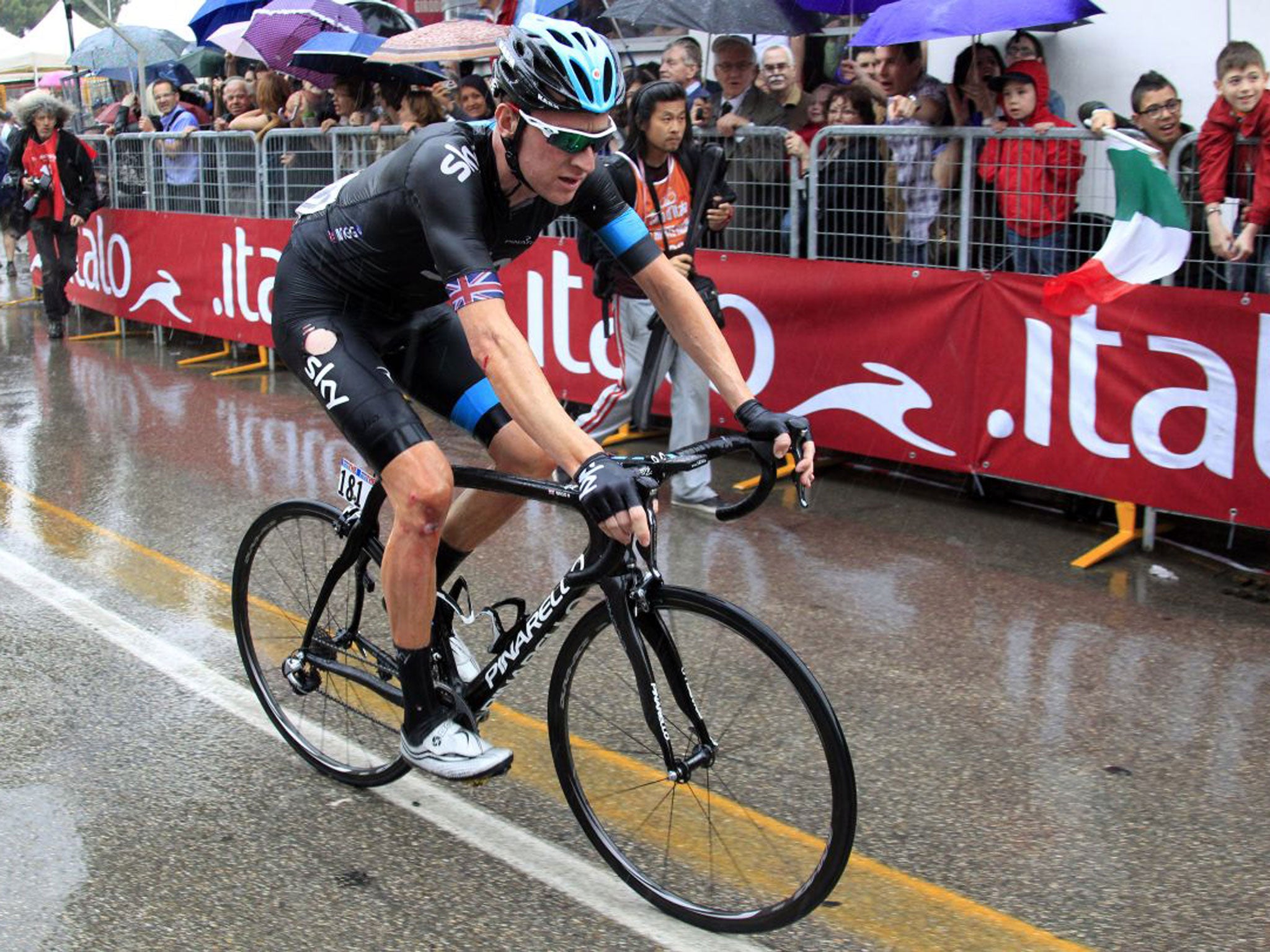 Bradley Wiggins suffered injury in his attempt to win the 2012 Giro d'Italia