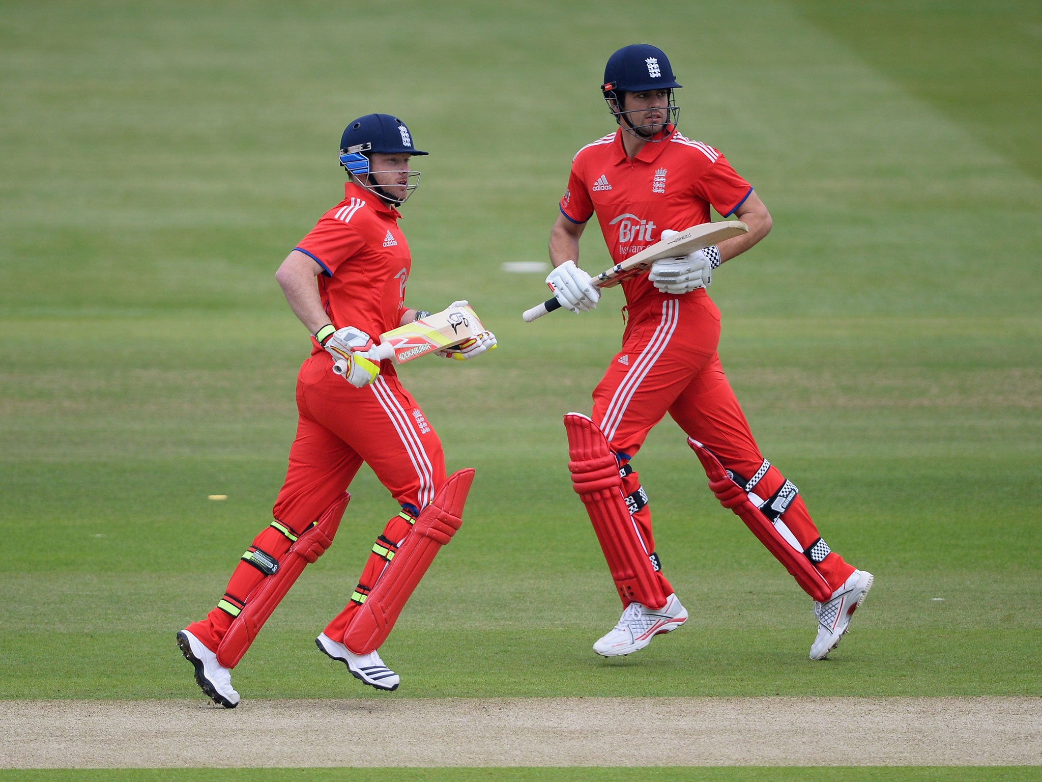 <b>ENGLAND:</b><br/>
<b>Alastair Cook (C) – 6</b><br/> 
(Pictured right) One of many England batsmen guilty of getting settled and then getting out without capitalising. Tried different tactics when fielding but ultimately had too little to defend and was let down by some bowlers. <br/><br/>
<b>Ian Bell – 5</b><br/>
(Pictured left) Bell is fast becoming one of England’s most frustrating players, hugely talented and a supremely elegant strokemaker when in full flight, he seemed completely untroubled at the crease until he rather threw his wicket away. <br/><br/>
<b>Jonathan Trott – 6</b><br/>
England’s top scorer but another to get out cheaply and unnecessarily when well set.