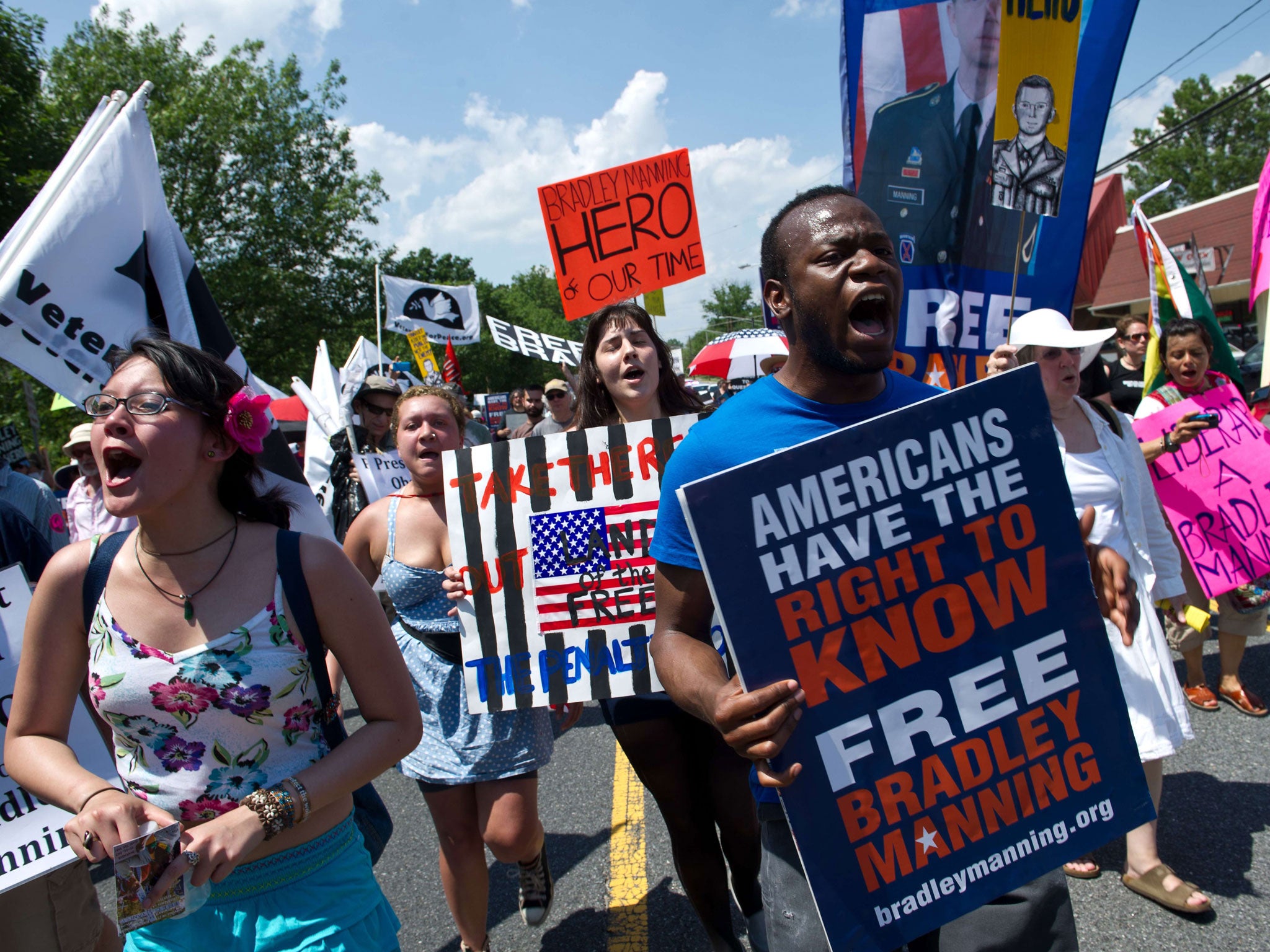 Protesters support the WikiLeaks whistleblower outside Fort Meade