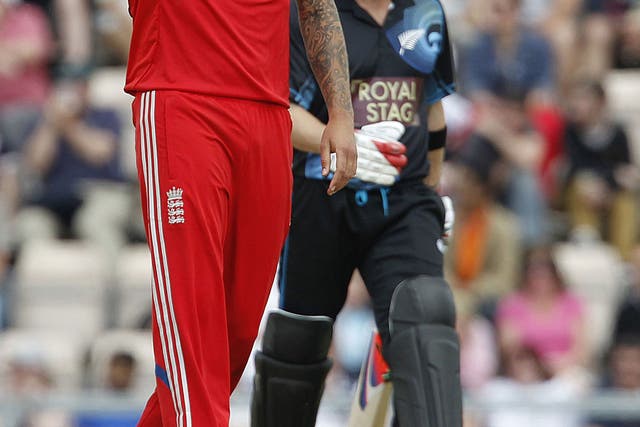 Jade Dernbach suffers another torrid day bowling for England