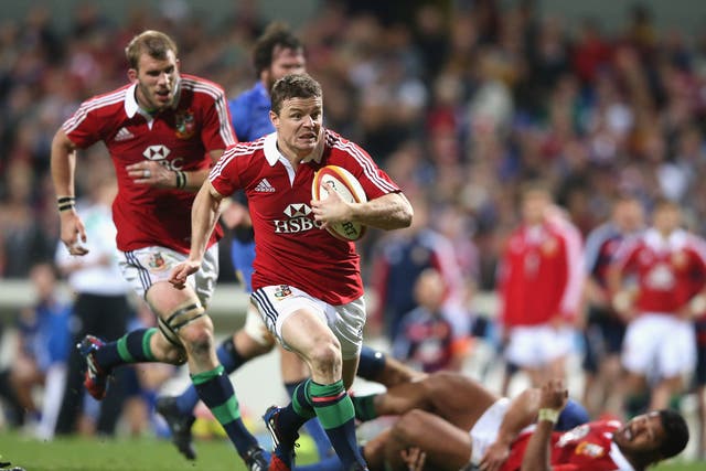Brian O'Driscoll runs clear for the Lions against Western Force
