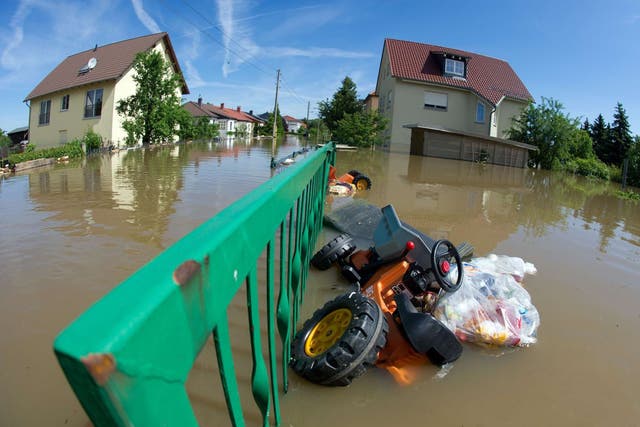 Flooded streeets in Dresden's Gohlis district