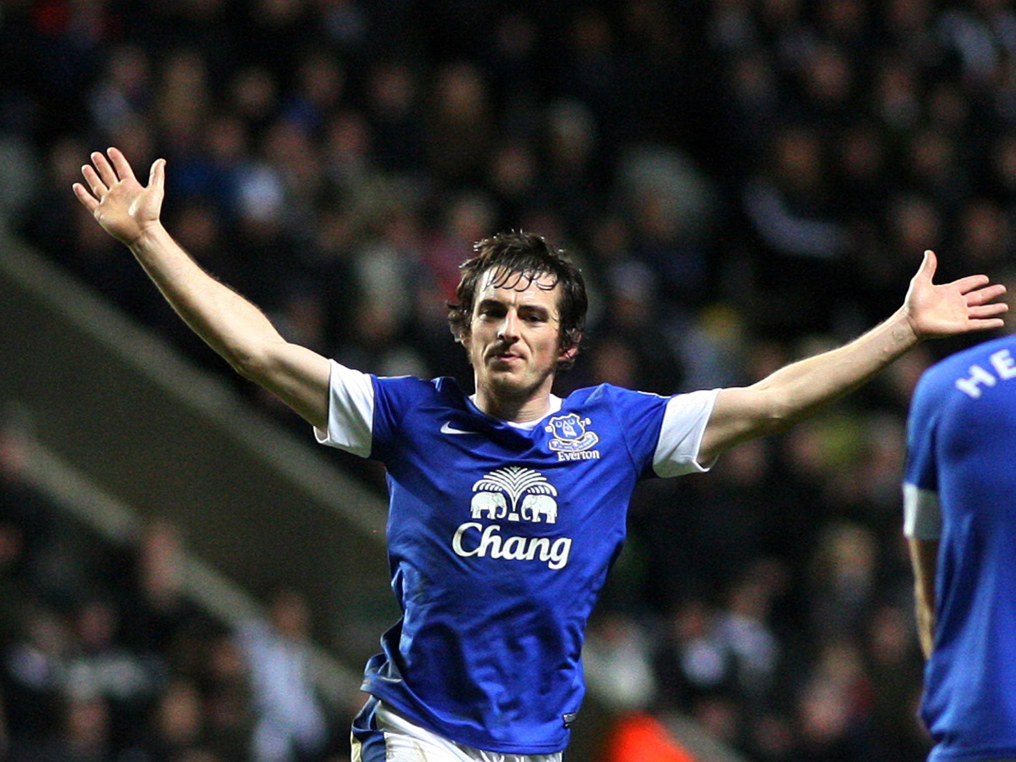 Leighton Baines is set to stay at Everton